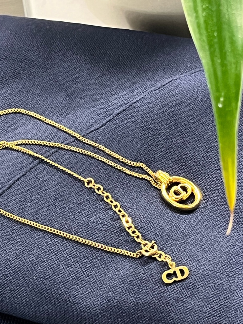 Dior Gold Oval CD logo Necklace 17in - Picture 6 of 9